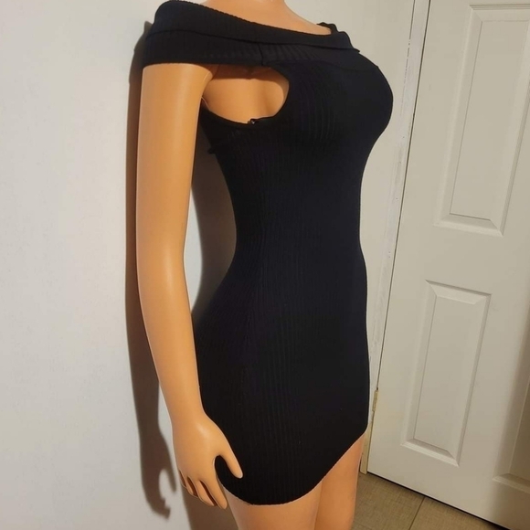 BY THE WAY NWT Tara off shoulder Ribbed Knit dress size small. - Picture 4 of 6